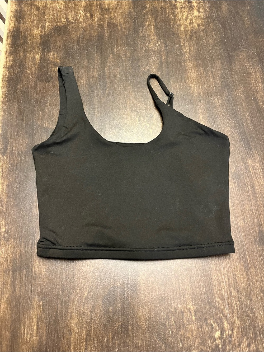 Black sports bra